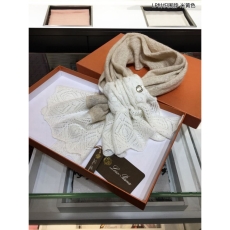 Loro Piana Scarf